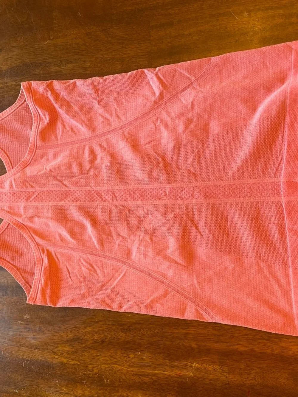 Lululemon Swiftly Tech Racerback Tank Coral Size 4 Skimming Fit